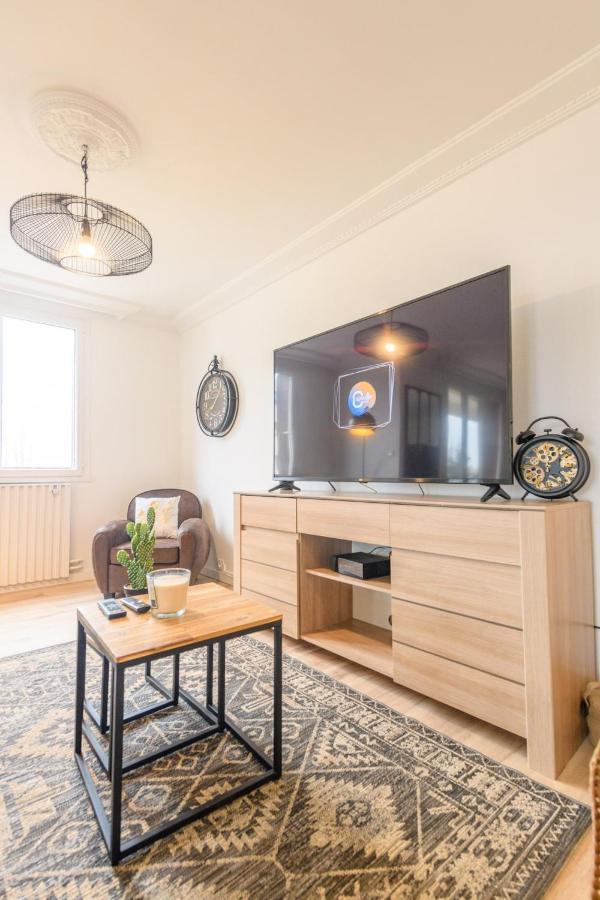 Magnificent Apartment, 4 Bedrooms, Fiber Wifi เกรอน็อบล์ ภายนอก รูปภาพ