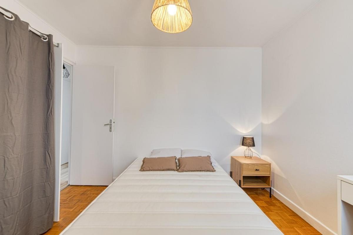 Magnificent Apartment, 4 Bedrooms, Fiber Wifi เกรอน็อบล์ ภายนอก รูปภาพ